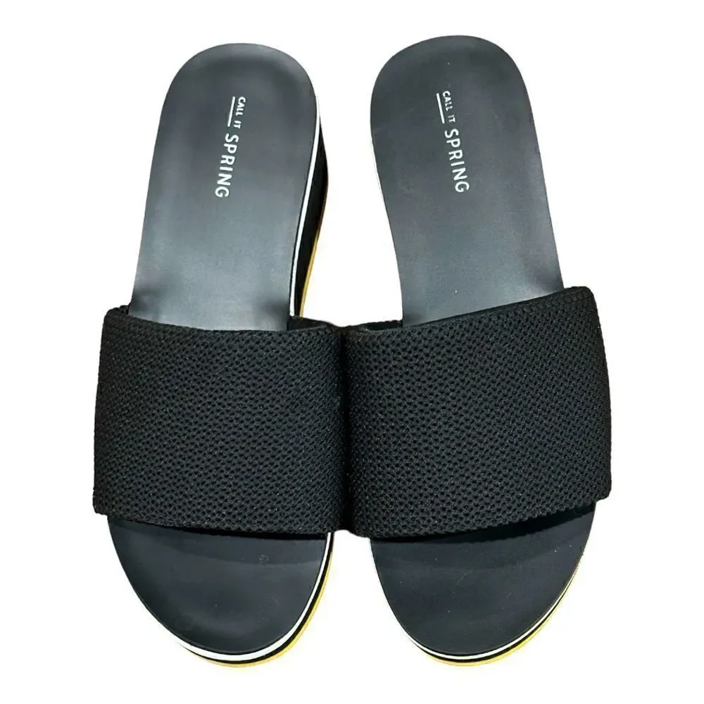 Call It Spring Larelasien Platform Slide Sandals in the Size 9 - Picture 4 of 9
